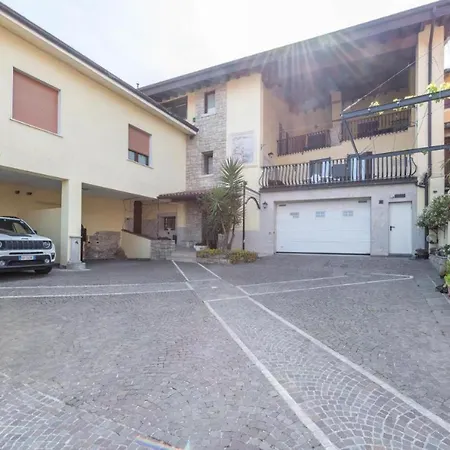 Baccolo Polpenazze del Garda