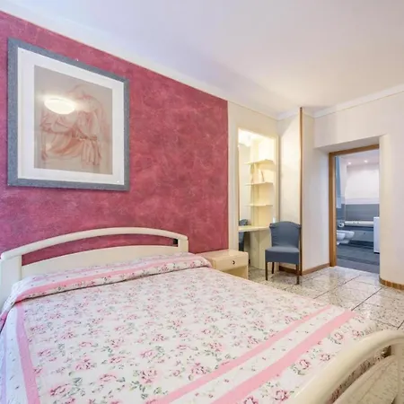 Baccolo 4*